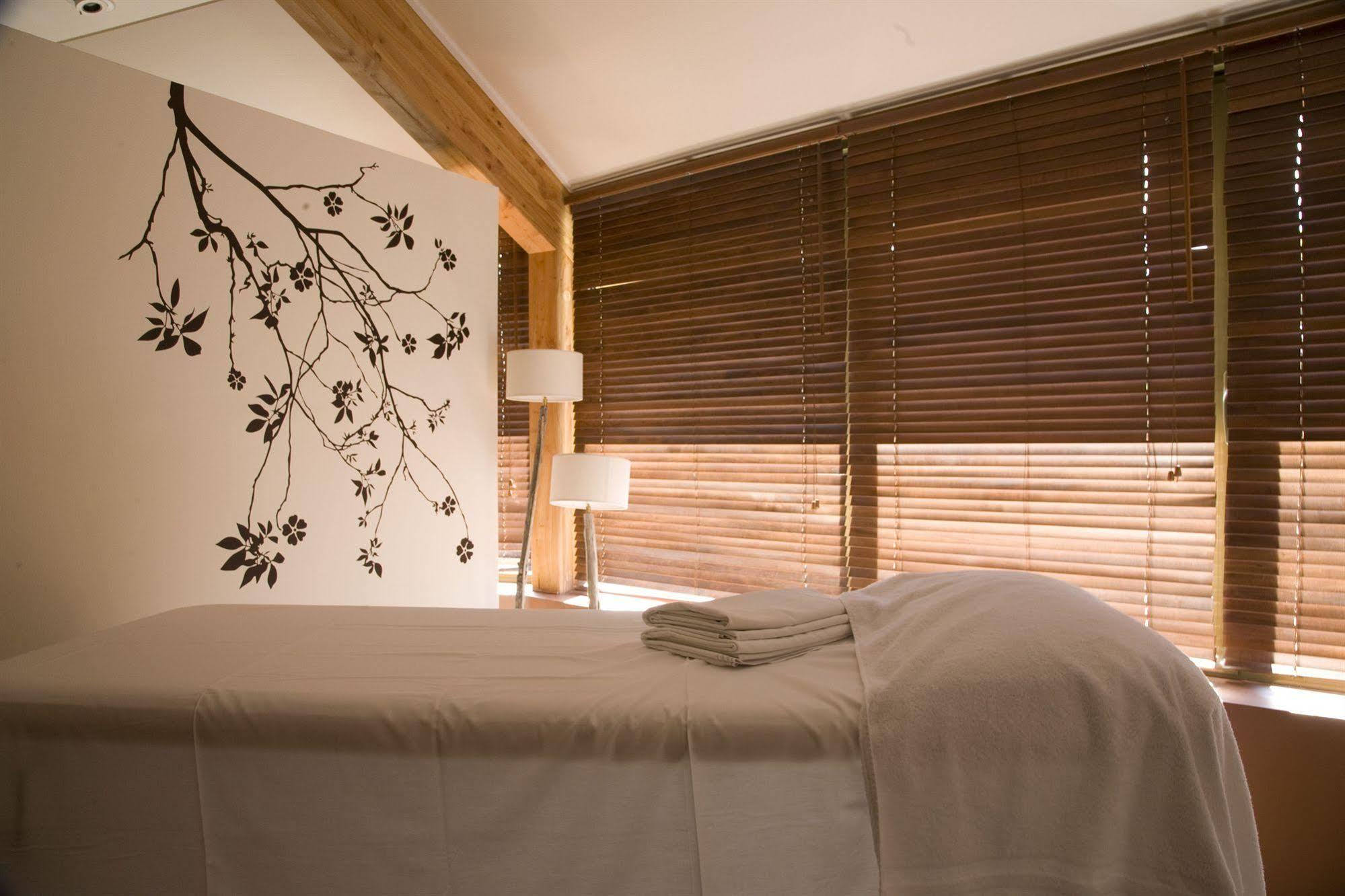 Hotel & Spa Les Bartavelles Crots Ngoại thất bức ảnh